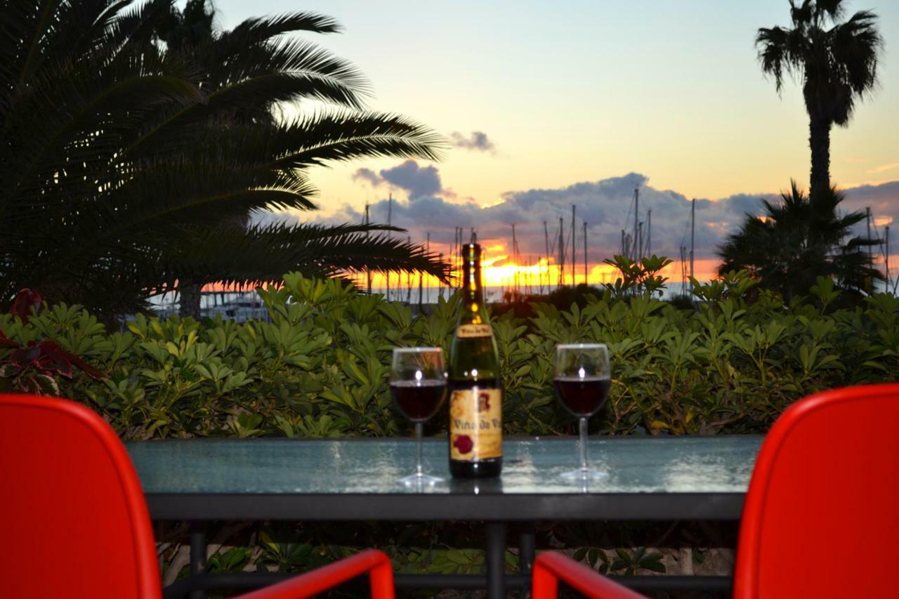 Marina View Apartment San Miguel de Abona Luaran gambar