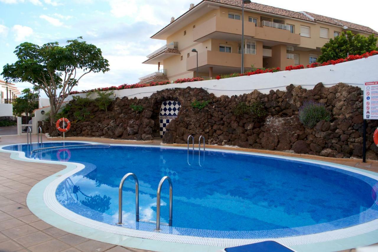 Marina View Apartment San Miguel de Abona Luaran gambar