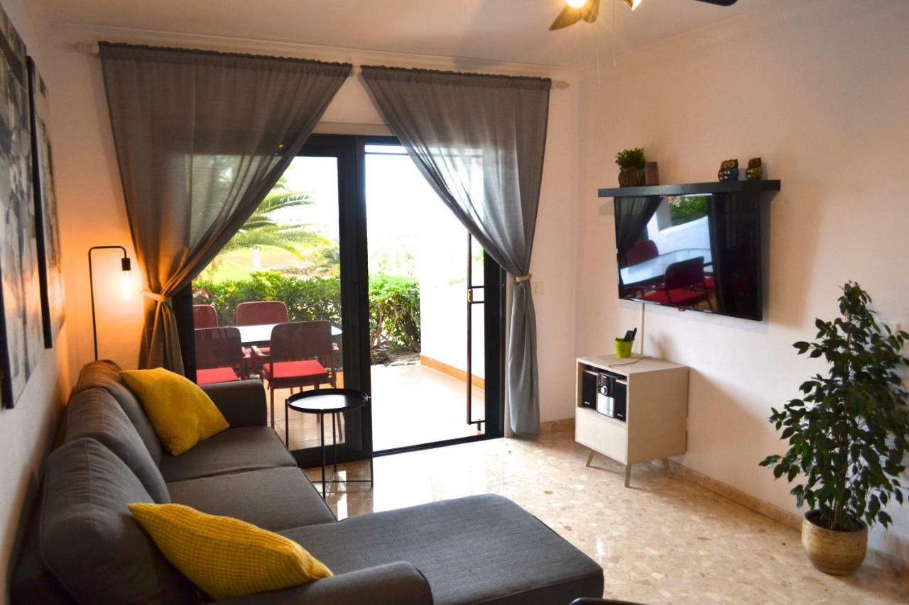 Marina View Apartment San Miguel de Abona Luaran gambar