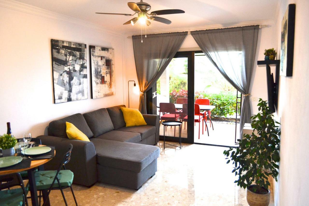 Marina View Apartment San Miguel de Abona Luaran gambar